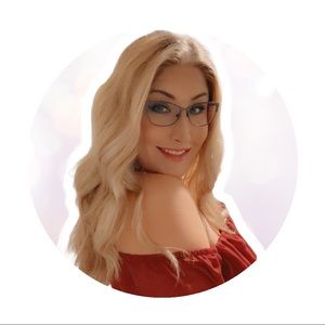 Meet your Posher, Brittinee